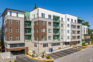Green-Hill-Apartments-south